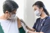 Lợi ích vaccine cúm với người già trước nguy cơ dịch kép.jpg
